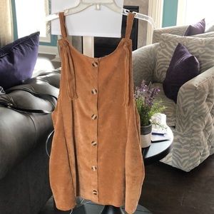 Cute pinafore dress.